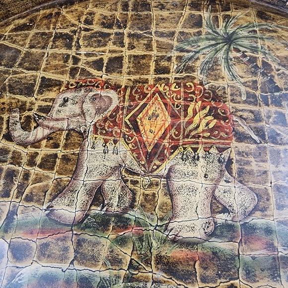 Olde World Style Brown Vintage Serving Tray Handles and Elephant Design - Picture 2 of 12